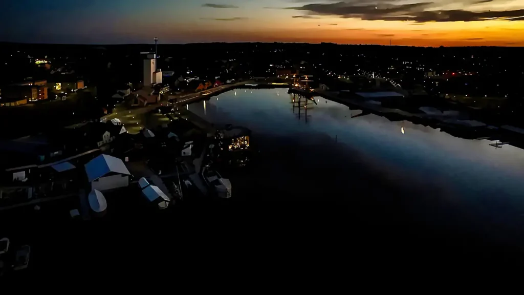 Lys over Hobro Havn – Nr. 3