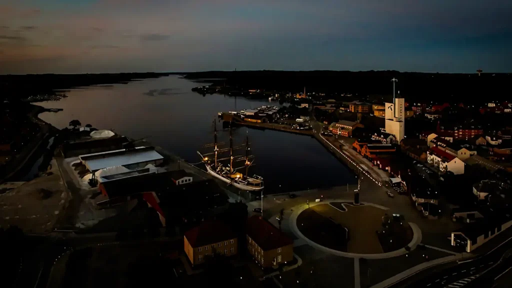 Lys over Hobro Havn – Nr. 4