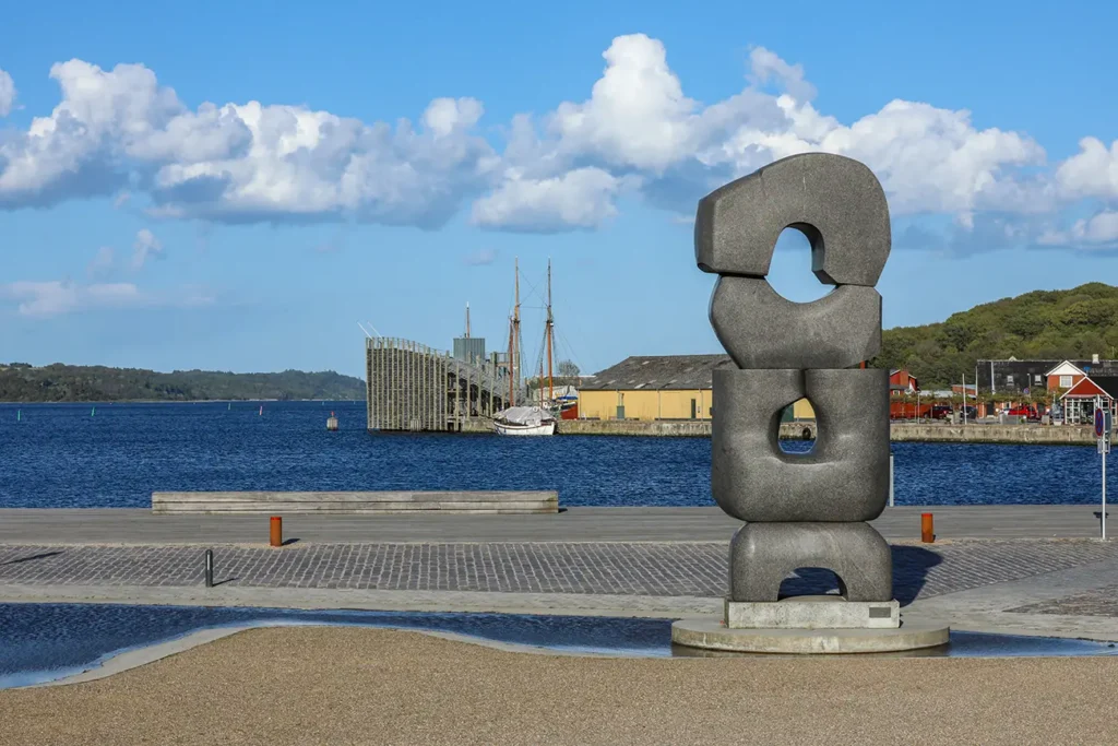 Stenskulptur Hobro Havn – Nr. 5